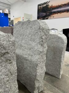 Jølstad gravstein, Støren